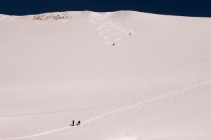 David & Hollywood skiing with Ed & Namyga below