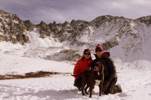 Mom, Kristine, & Kona with the gnarly ridge connecting Fletcher Mountain (13,951') & Atlantic Peak (13,841'). J and I traversed this awesome ridge two summers ago
