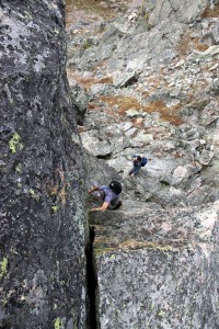Dillon crack sequence pic #1